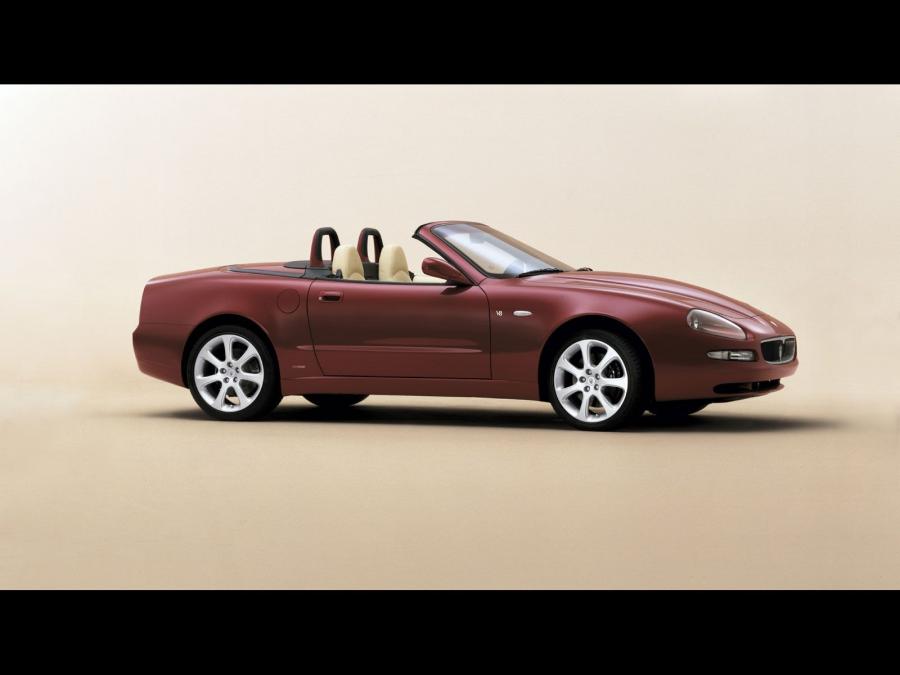  Maserati Spyder 2003 года  (фото 6 из 10)